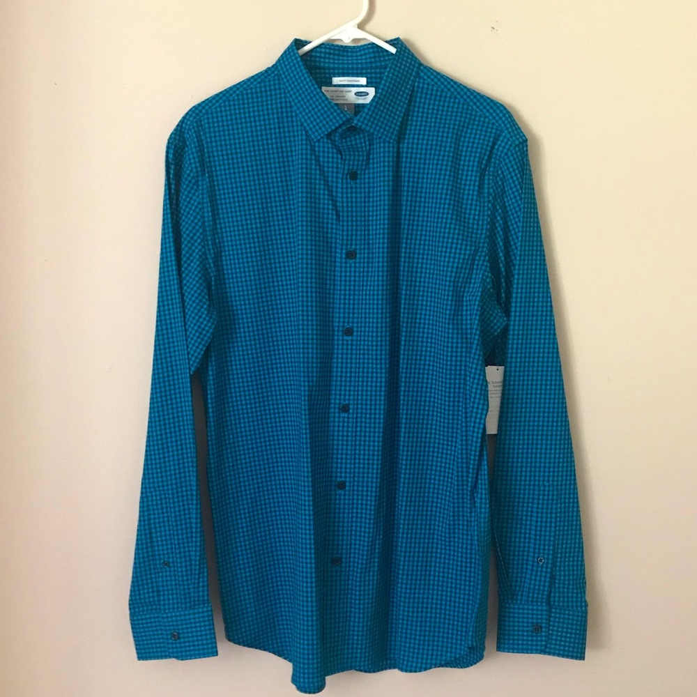 NWT Men’s turquoise checked button down